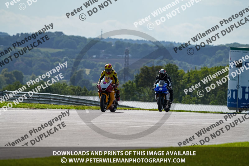 donington no limits trackday;donington park photographs;donington trackday photographs;no limits trackdays;peter wileman photography;trackday digital images;trackday photos